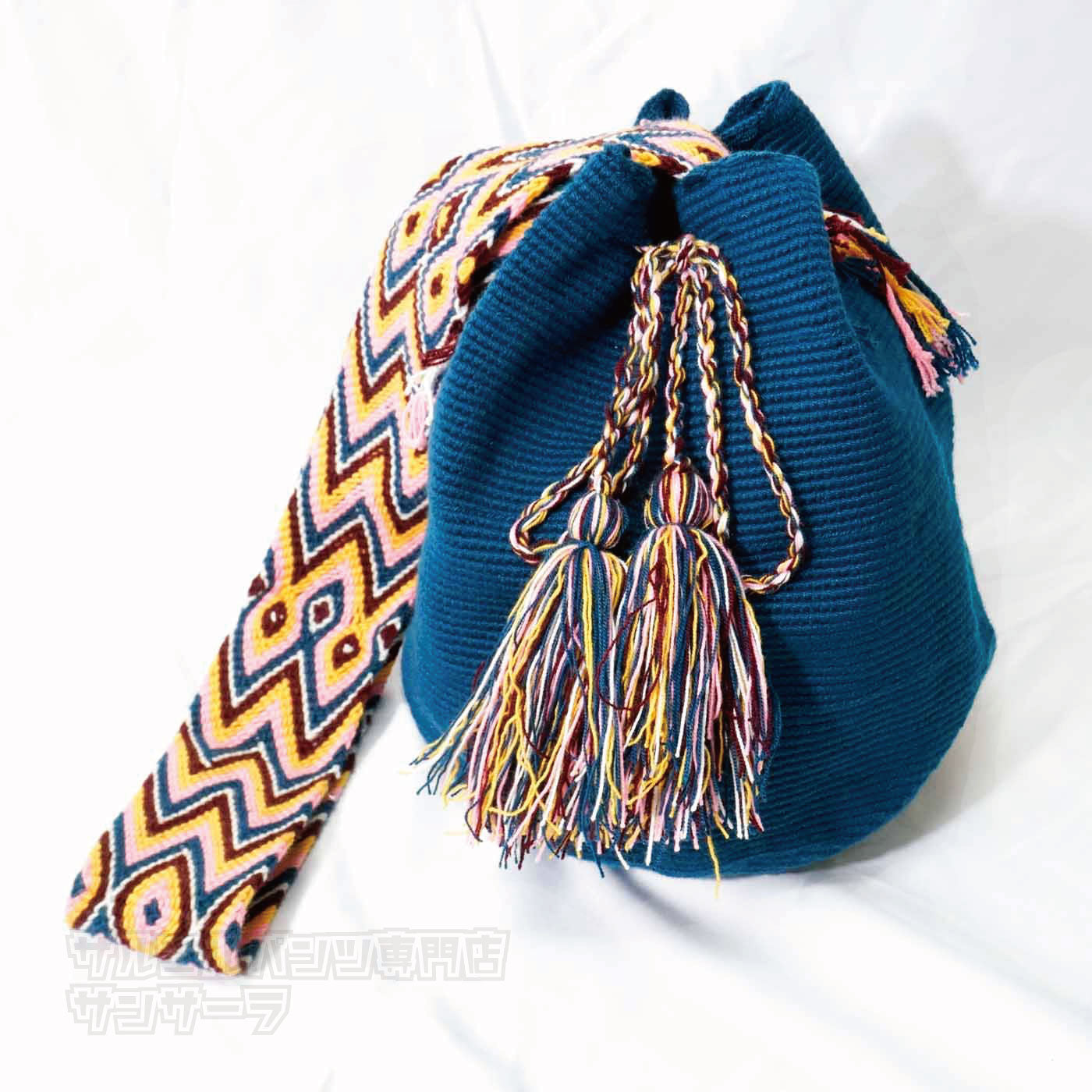 ワユーバッグ wayuu bag マザーズバッグ ショルダーバッグ レディース 大容量 きれいめ ハンドメイド 南米 コロンビア 伝統 総柄 民族柄  エスニック ファッションブルー